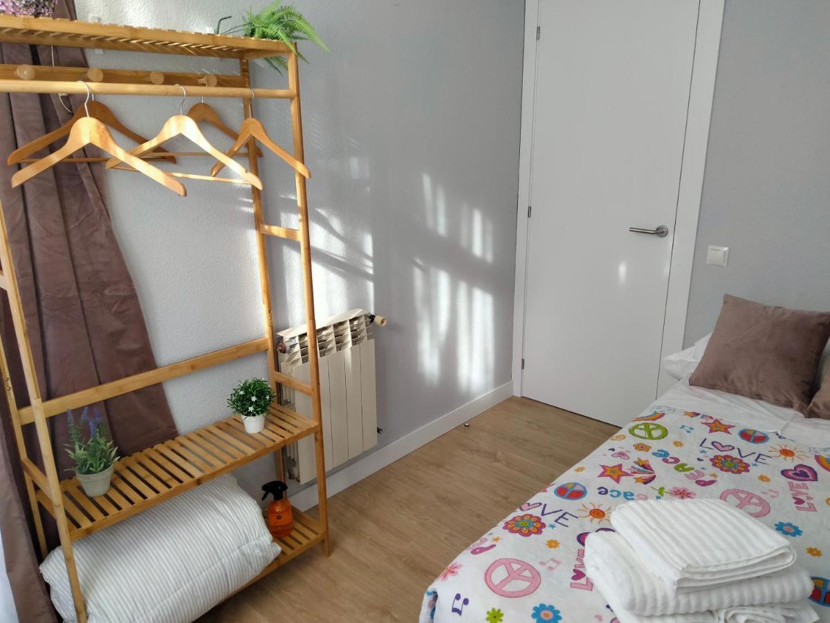Gran Familia Apartment ซานตานเดร์ ภายนอก รูปภาพ